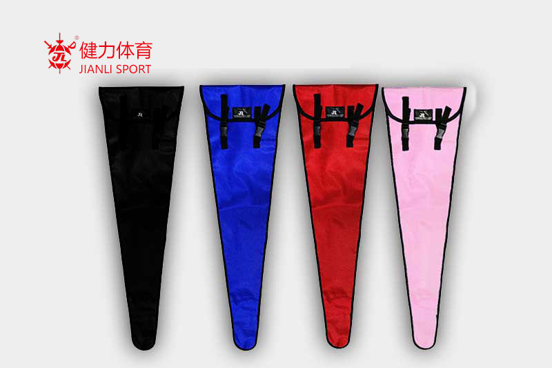 Gvitar bag red blueb lack